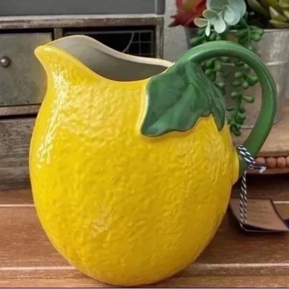 New Farmhouse Ceramic Lemon Pitcher - Picture 3 of 3